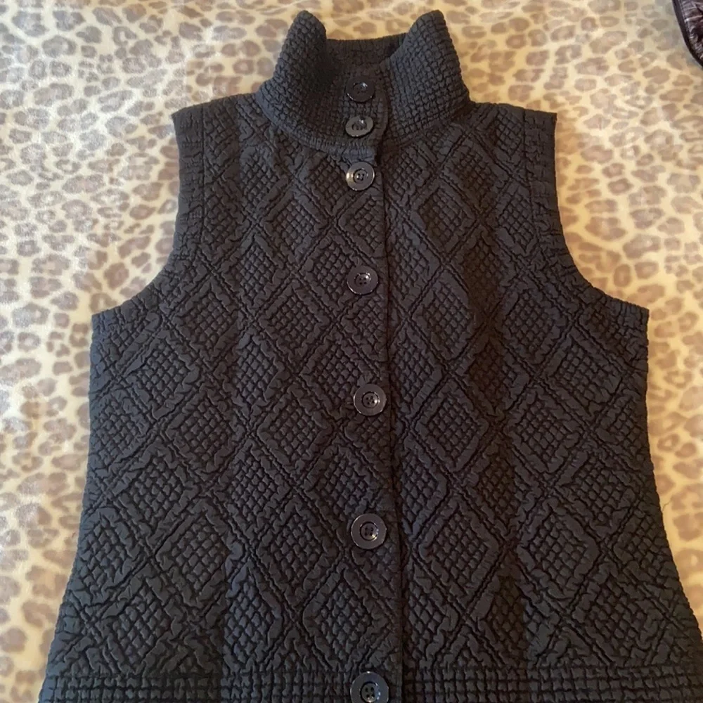 Paris Vest Travel Stretchy Packable Black Sz M-L
