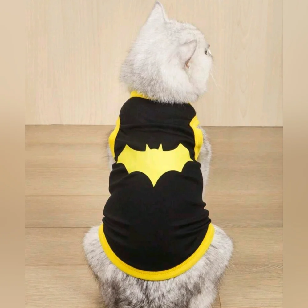 2 New Pet Batman/spiderman tee
