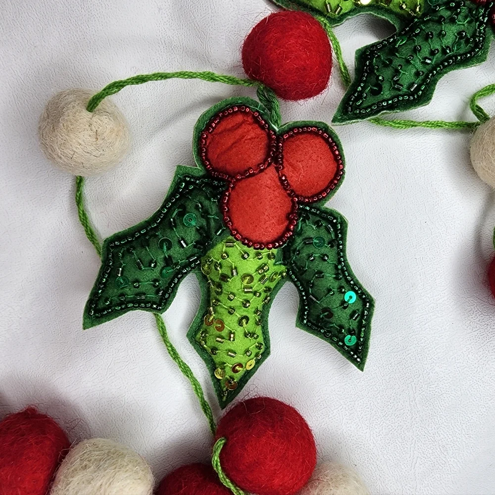 Christmas Garland 6 Foot Felted Red Green Holly Berry Leaves 72