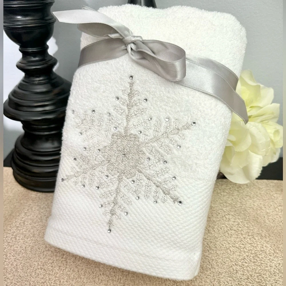 Luxe Habitat nwt set