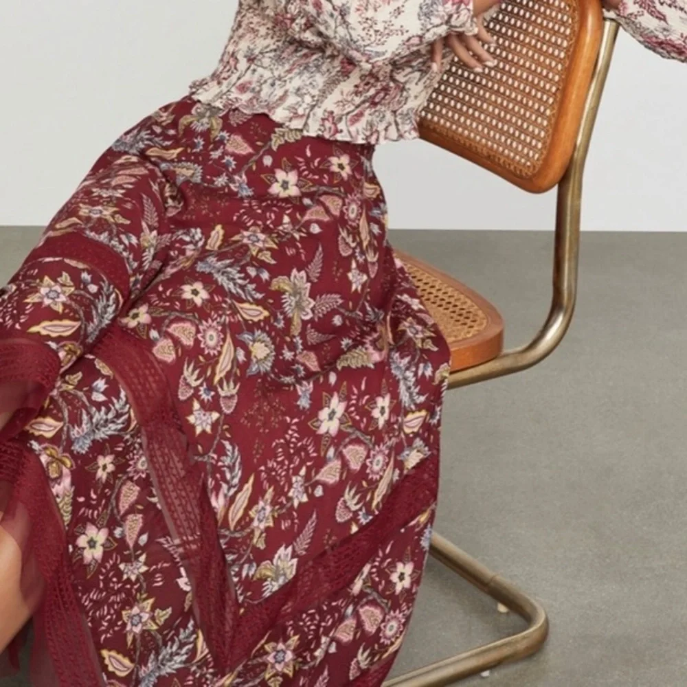 BCBGMaxAzria beautiful rich