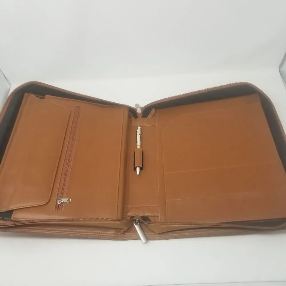 Worldmark By Trendwest Camel Brown Faux Leather Binder Portfolio Laptop Case