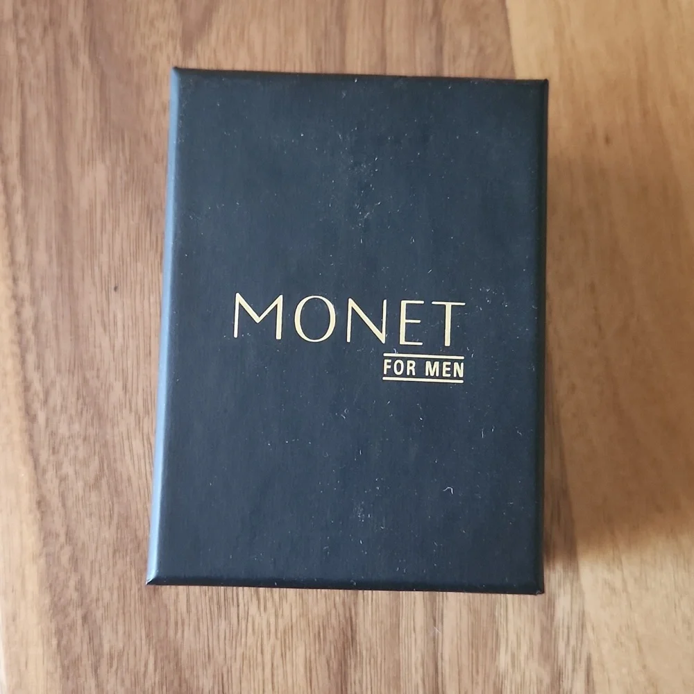 Monet nwt men