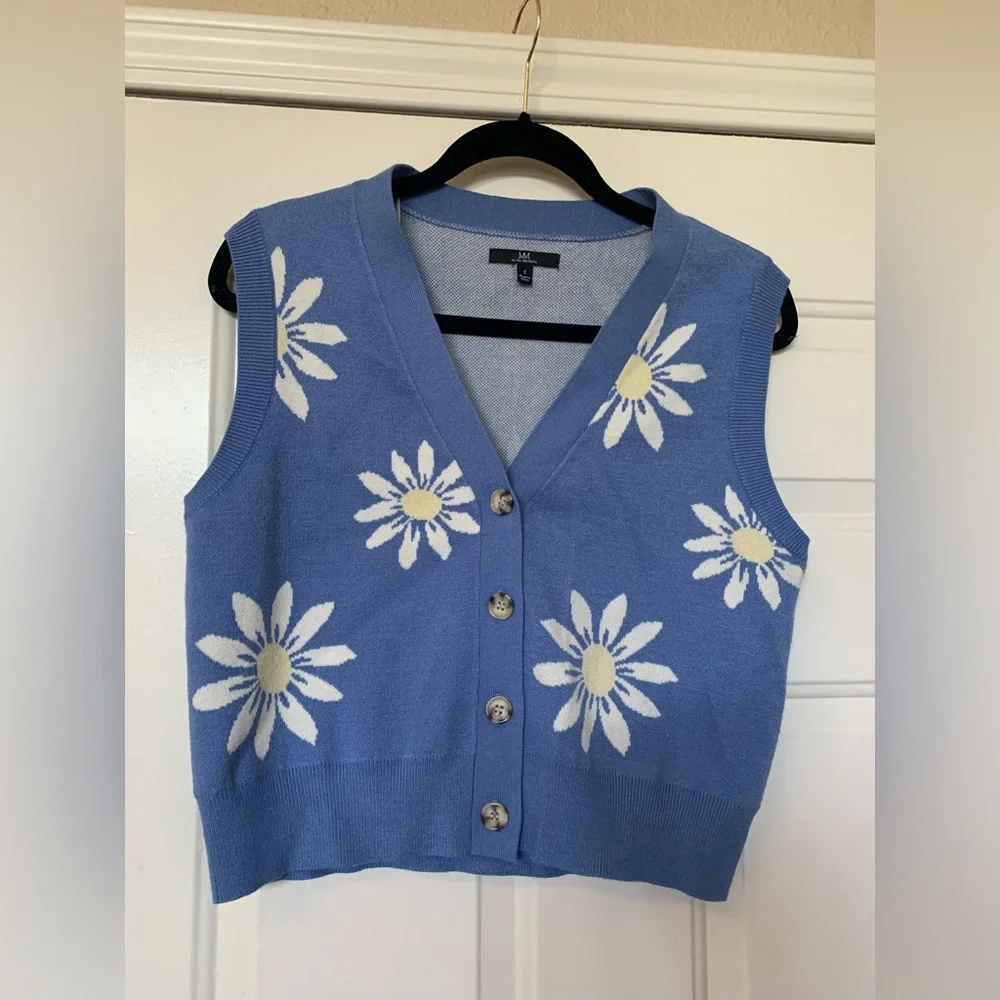 MM By My Michelle Women's Retro Daisy Printed Sweater Vest 🌴