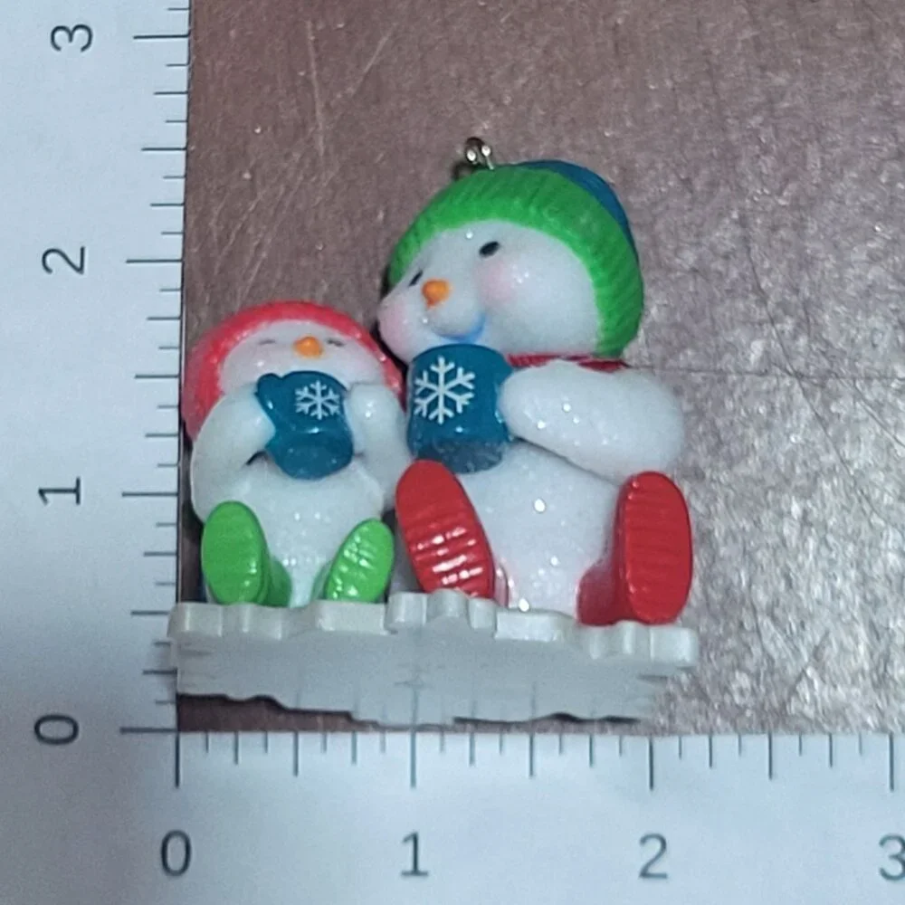 Hallmark cocoa pre re