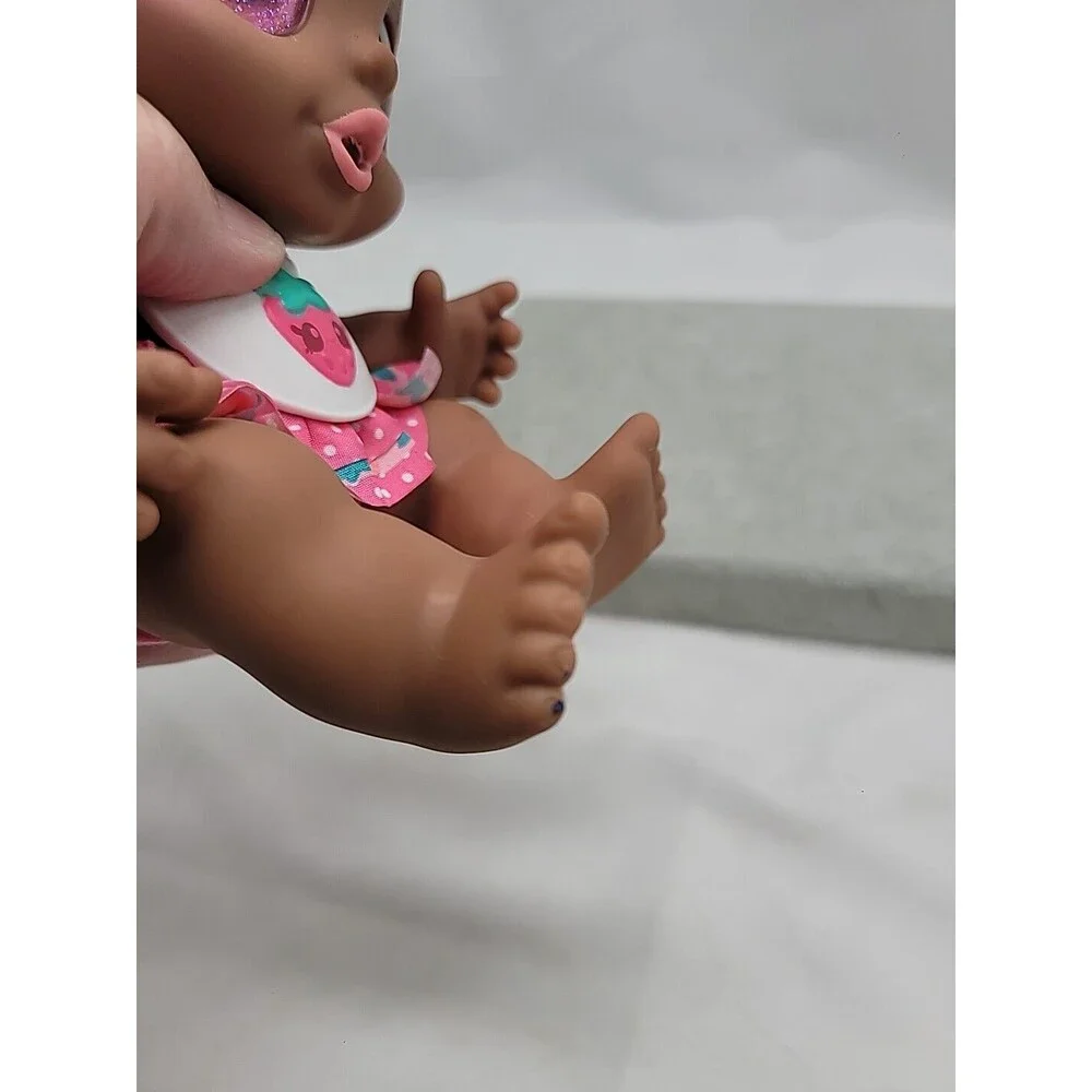 Kindi Kids Strawberry Scented Sisters 8