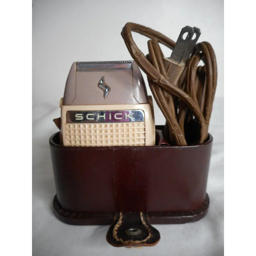Vintage Schick Super Honed Electric Razor in case