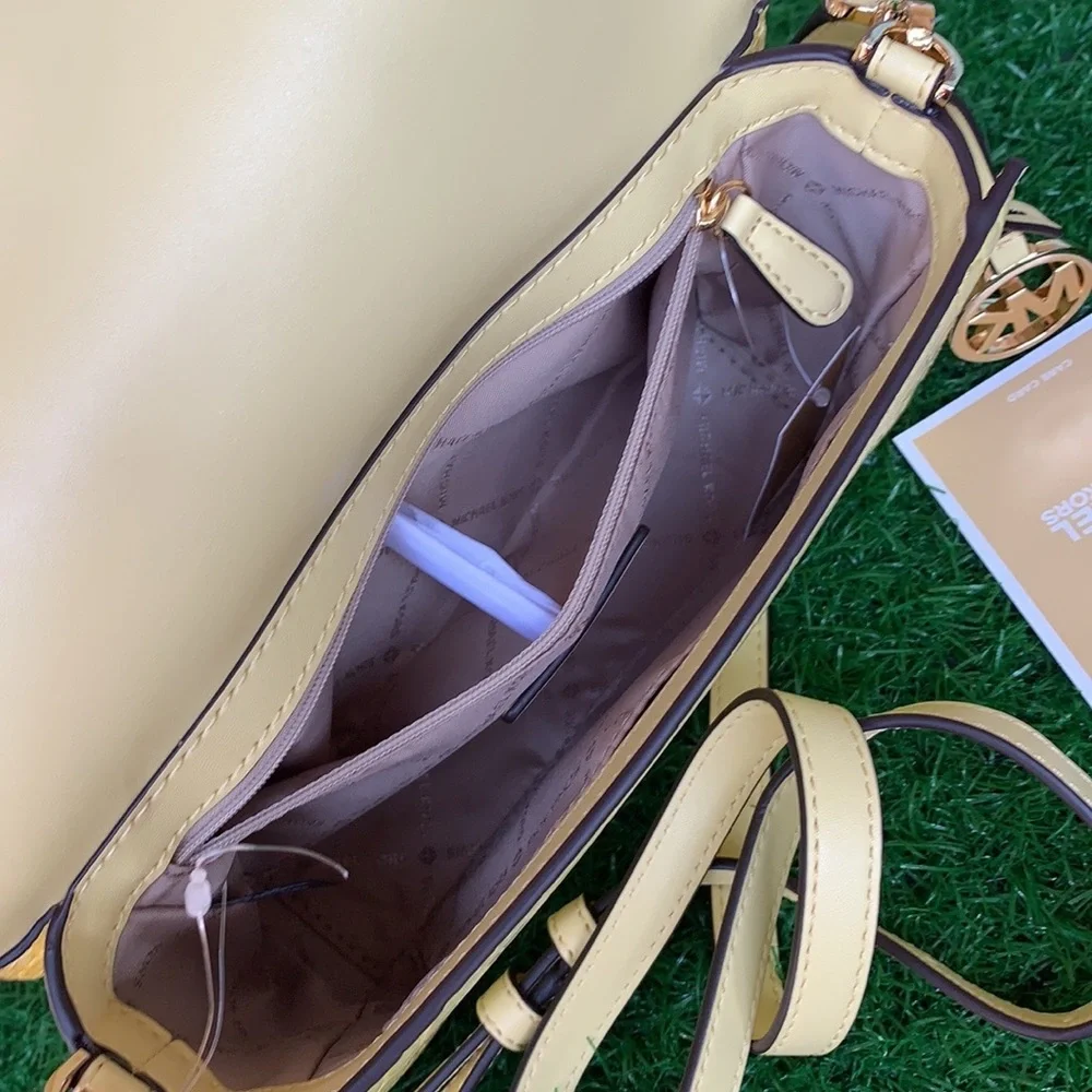 Michael Kors Mercer Sm clutch XBODY Buttercup