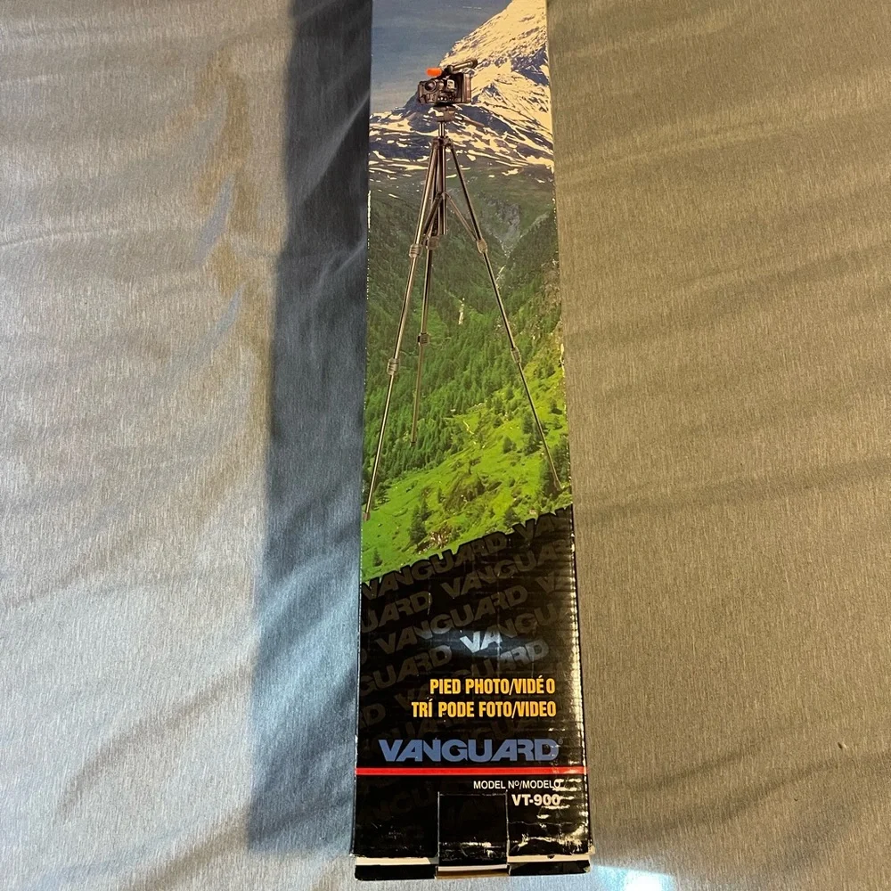Vanguard camera tripod