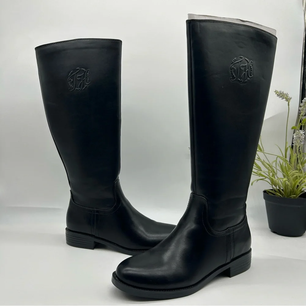 Tommy Hilfiger womens Rydings Equestrian logo Boots in black faux leat size 8.5M