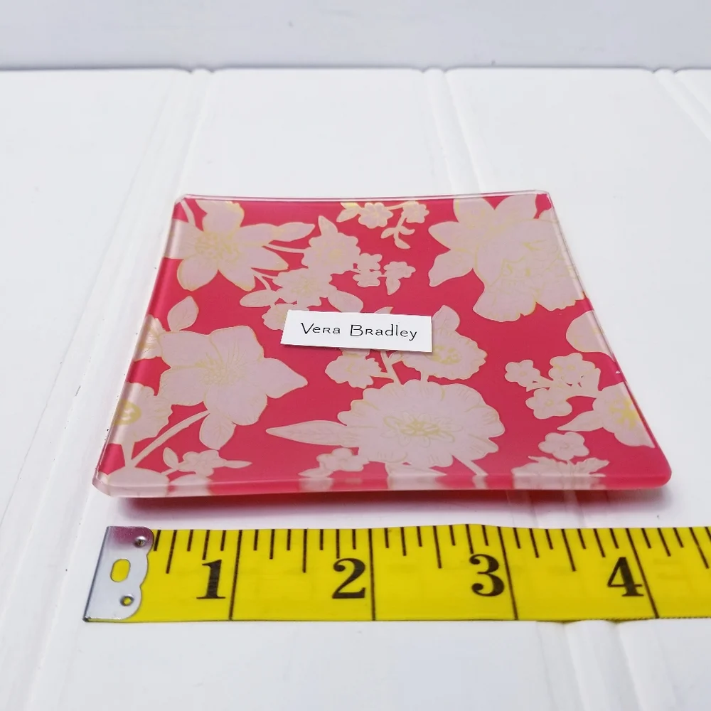 Vera Bradley item measurements