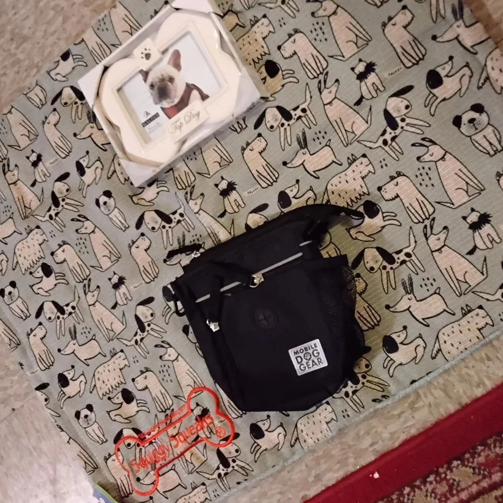 Puppy Starter Set w/Sleep & Play Blanket/Mobile Dog Gear Walking Bag/Photo Frame