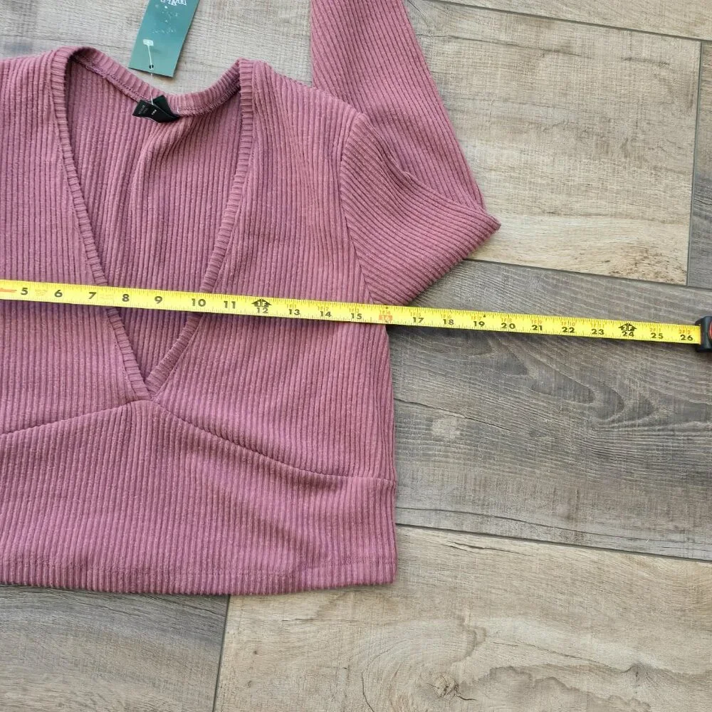NWT - Crop Shirt, Size: XXL