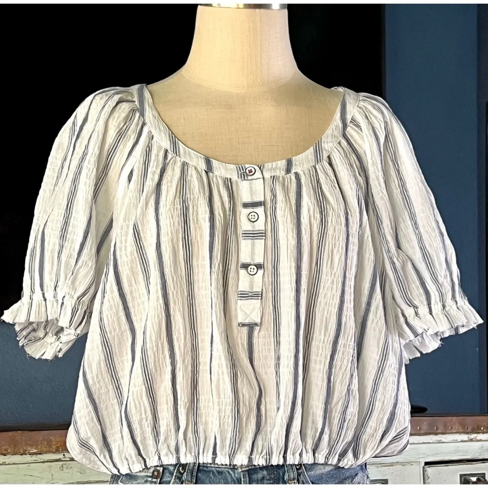 Anthropologie Puff Sleeve Crop Blouse Top L