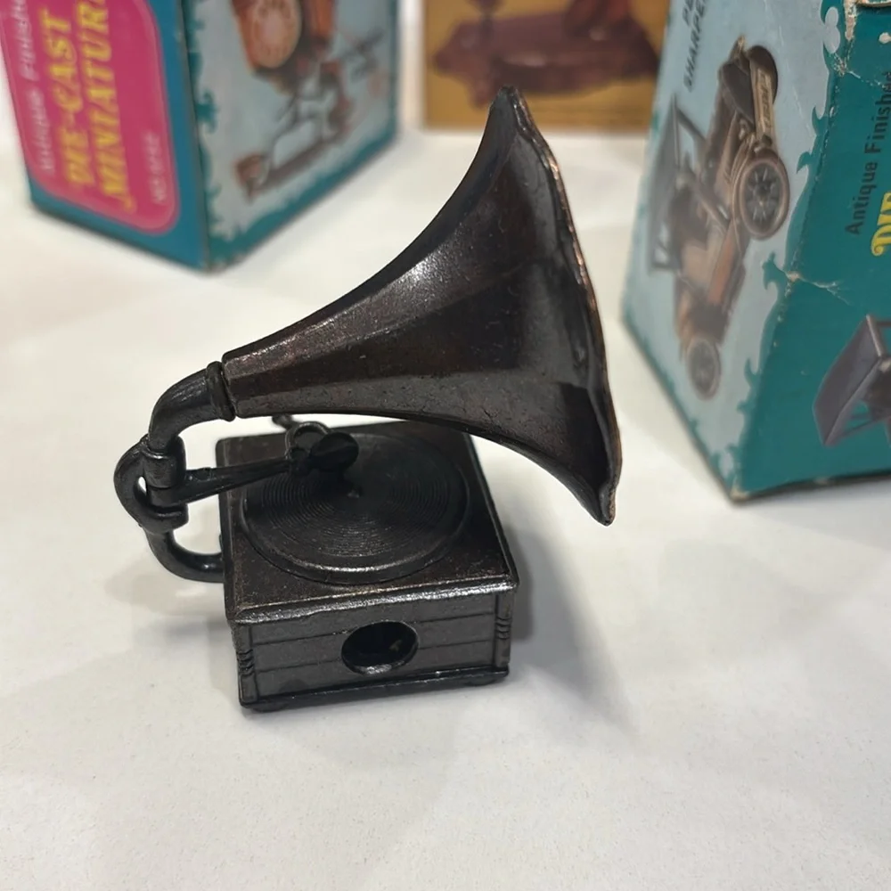 no brand miniature vintage