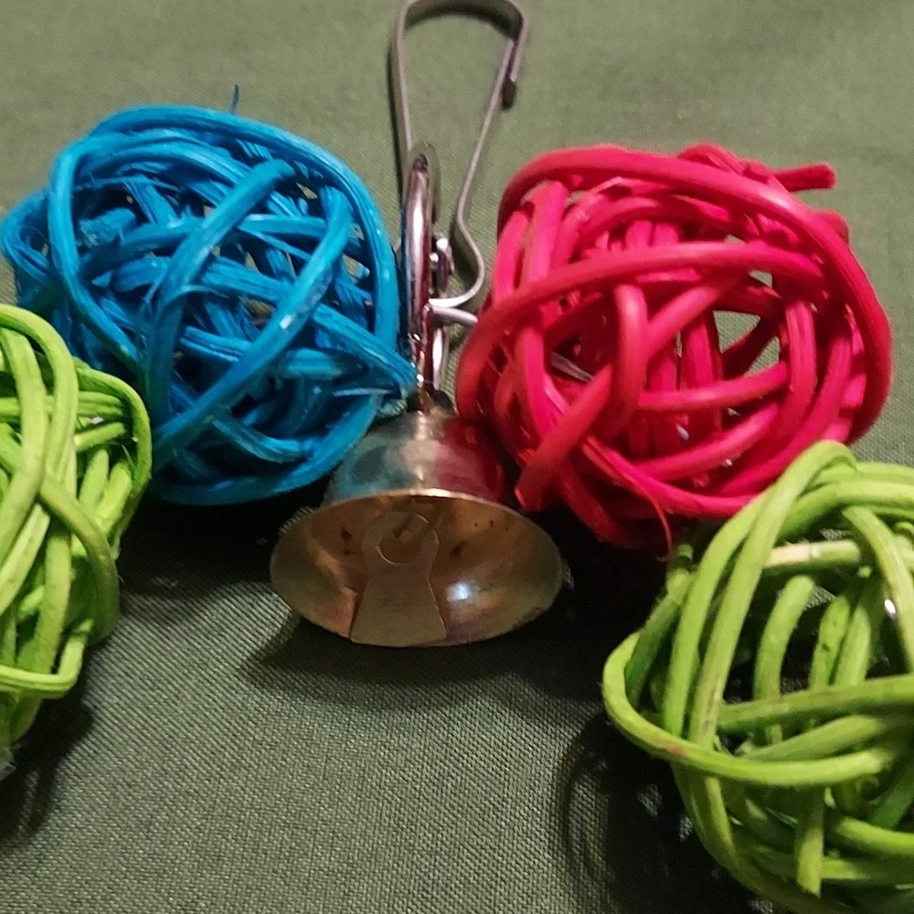 Cat toy