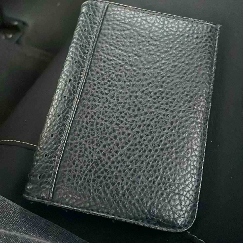 Travel Smart black wallet