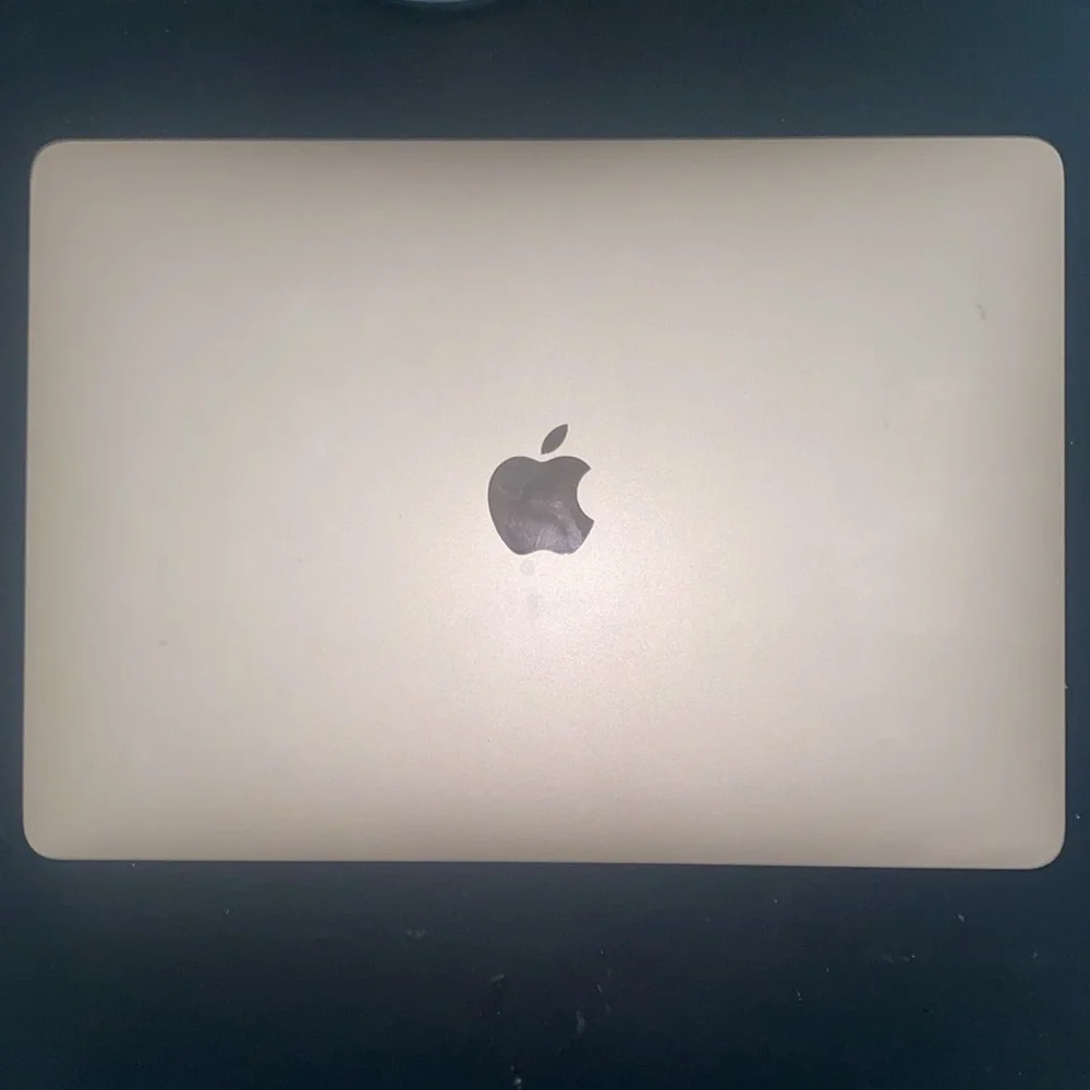 NEED GONE TODAY! 2020 Macbook Air 13
