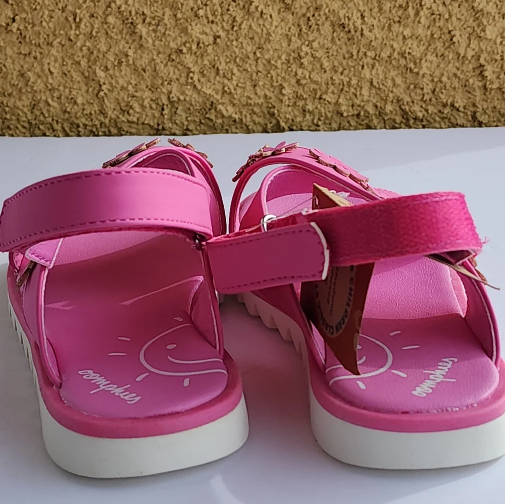 Oomphies Girls Bloom Hot Pink Criss Cross Leather Straps Sandals Size 3Y