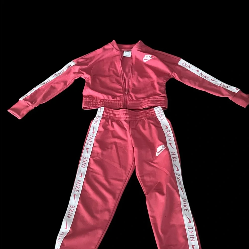 Nike girls size