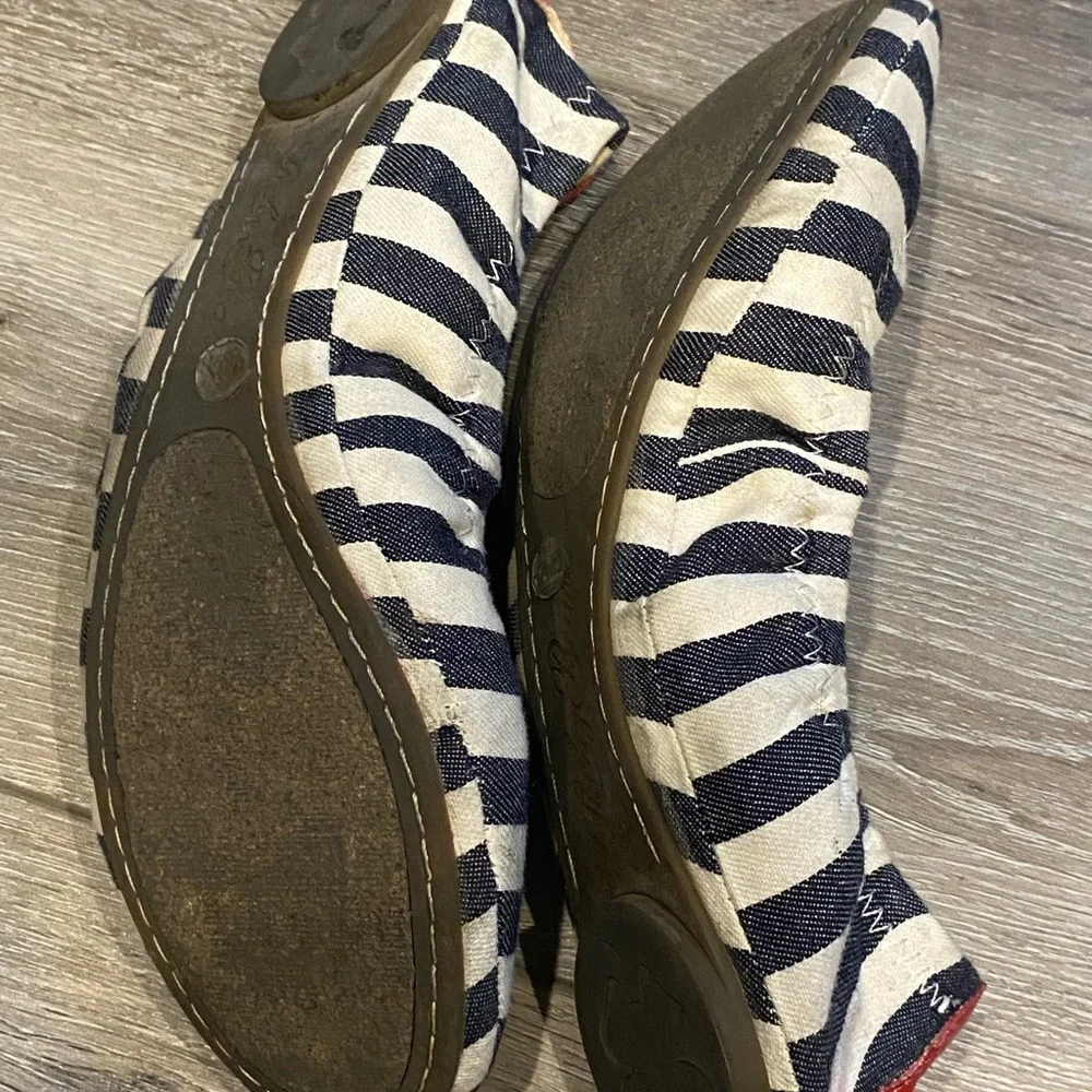 Lucky Brand striped flats