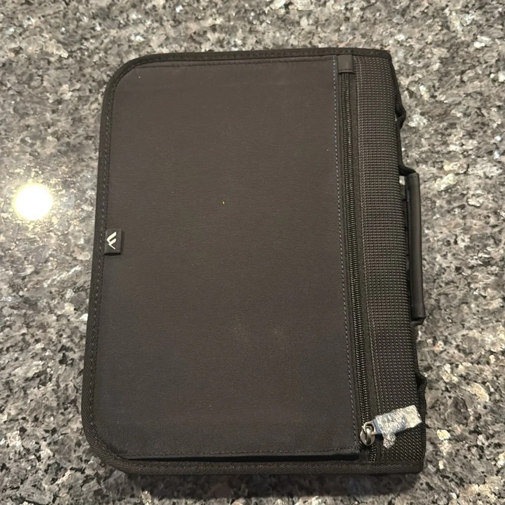 NWT Brenthaven portfolio, black