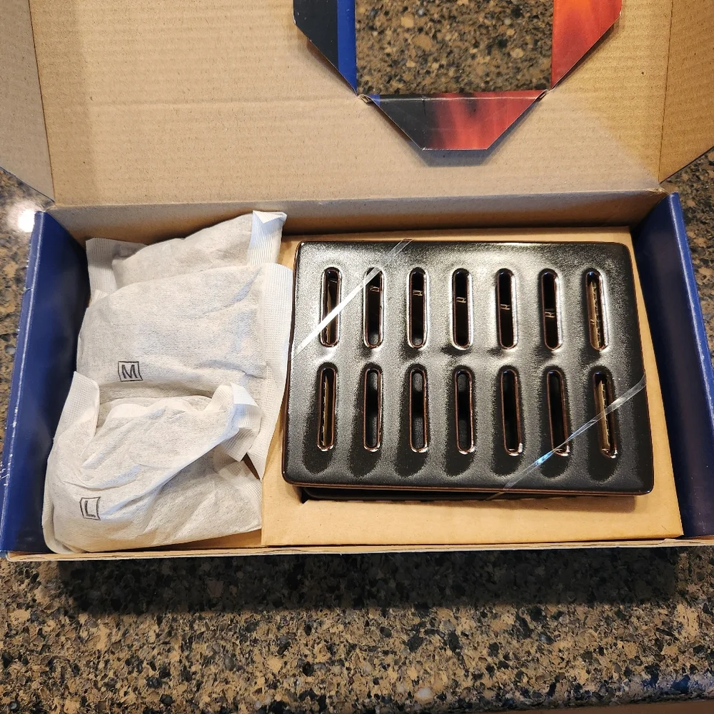 🎉Sur La Table Pro Ceramic Smoker Box
