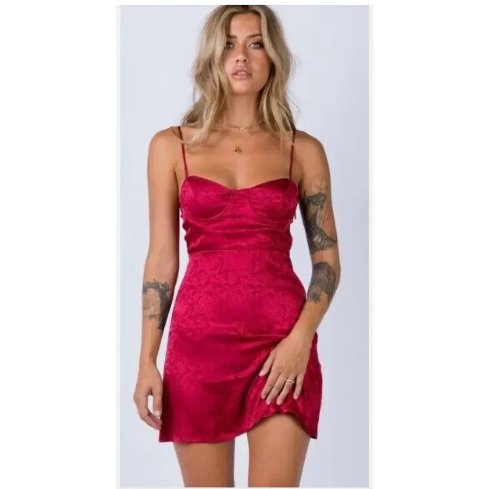 Princess Polly size 16