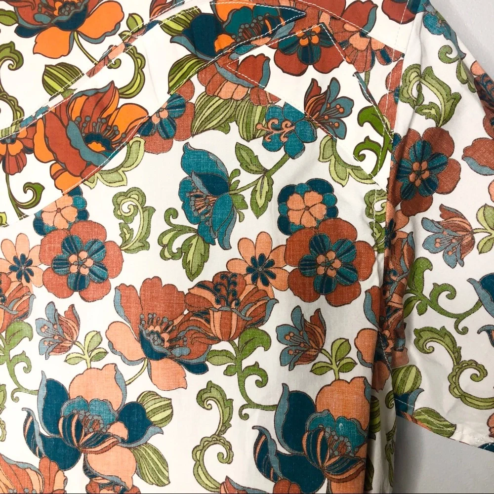 FABRIC BY BLACKBURN Floral Short Sleeve Cotton Oxford Button Down Collar Polo