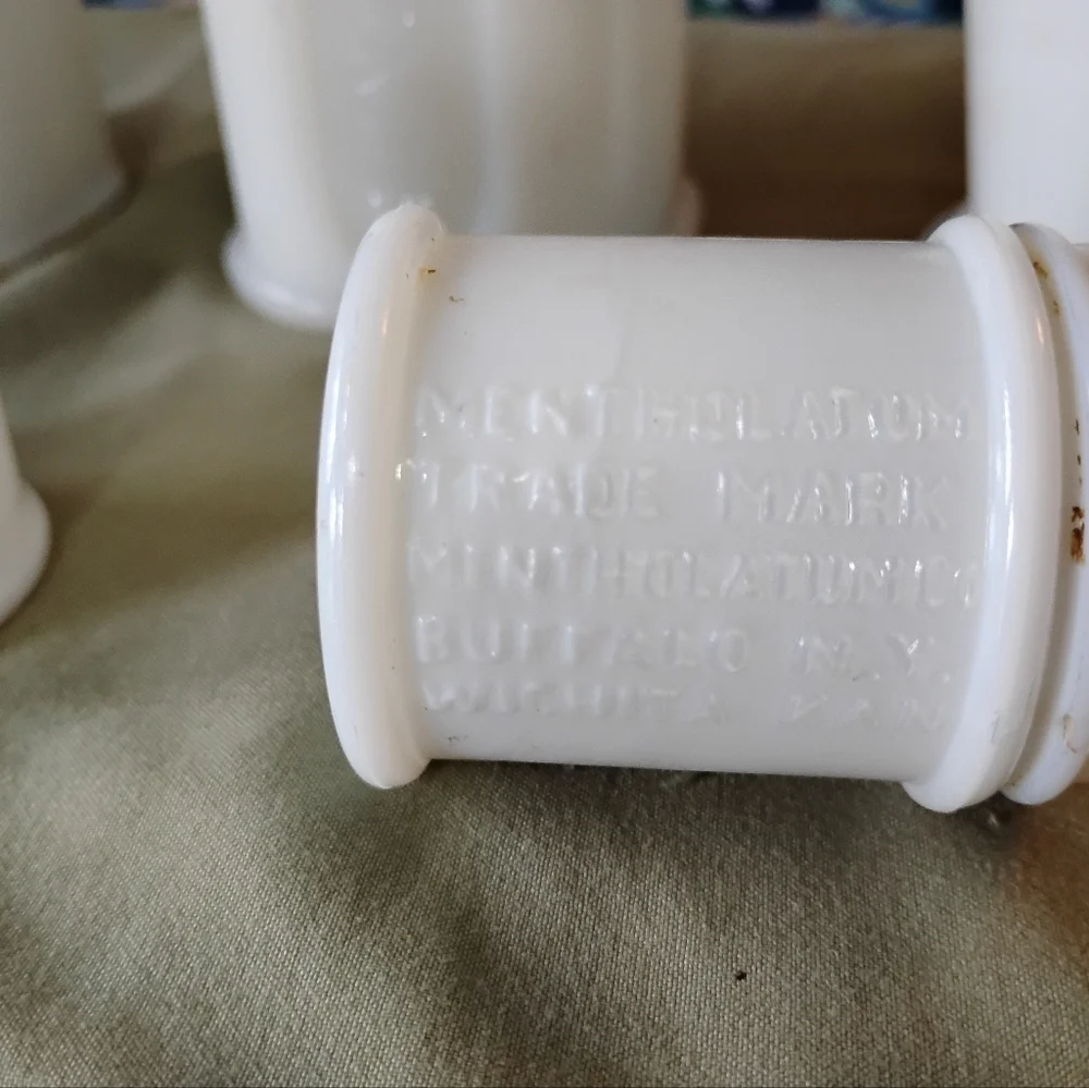 White vintage ceramic jars