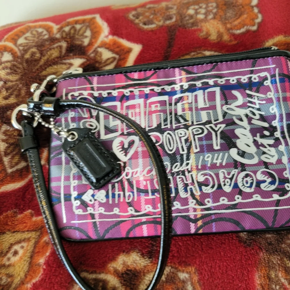 Coach poppy tartan