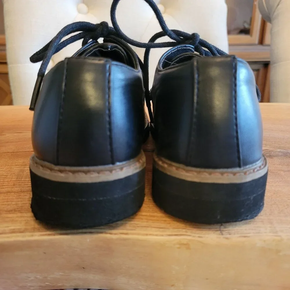 Deer Stags Boys Dress Shoe Size 11