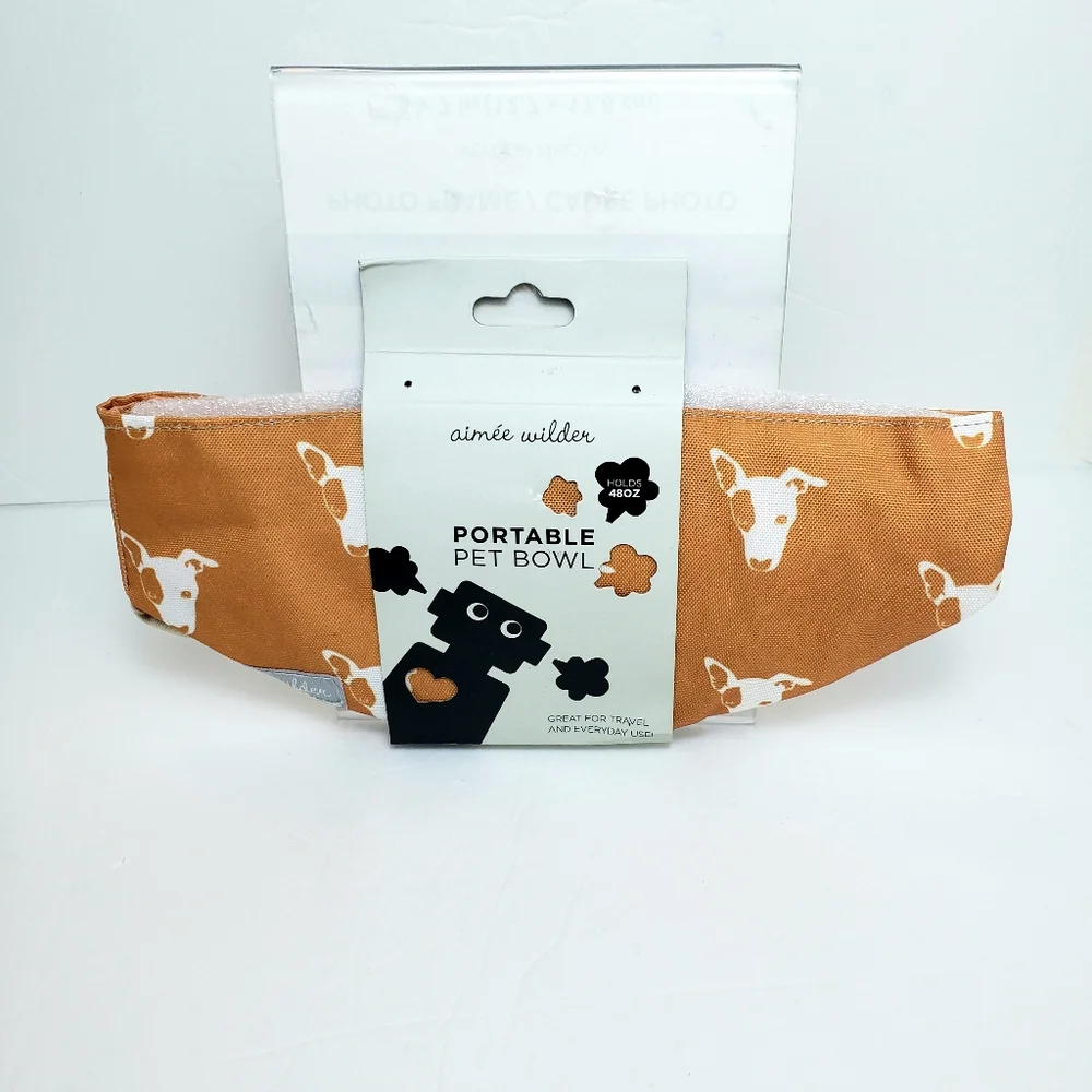 Aimee Wilder Foldable Portable Pet Bowl Orange Caramel 48oz