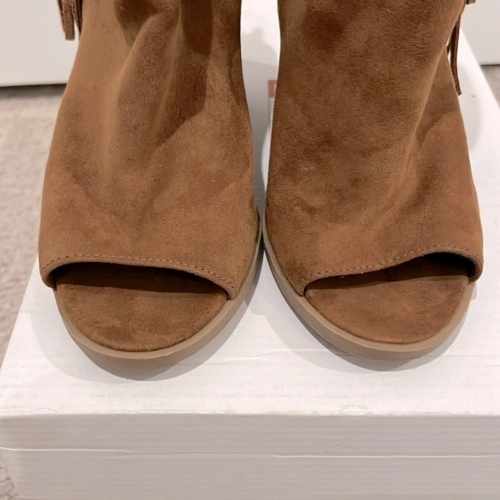 DV by Dolce Vita pull camel