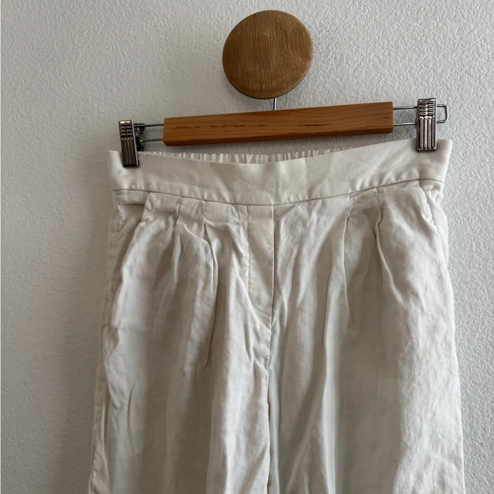 Aritzia Babaton White Linen Blend Pants
