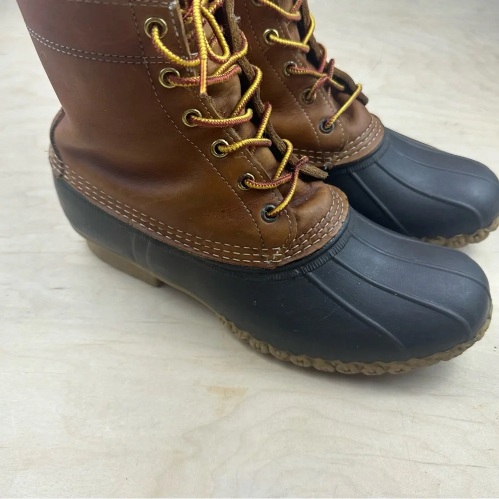 L.L. Bean bean duck