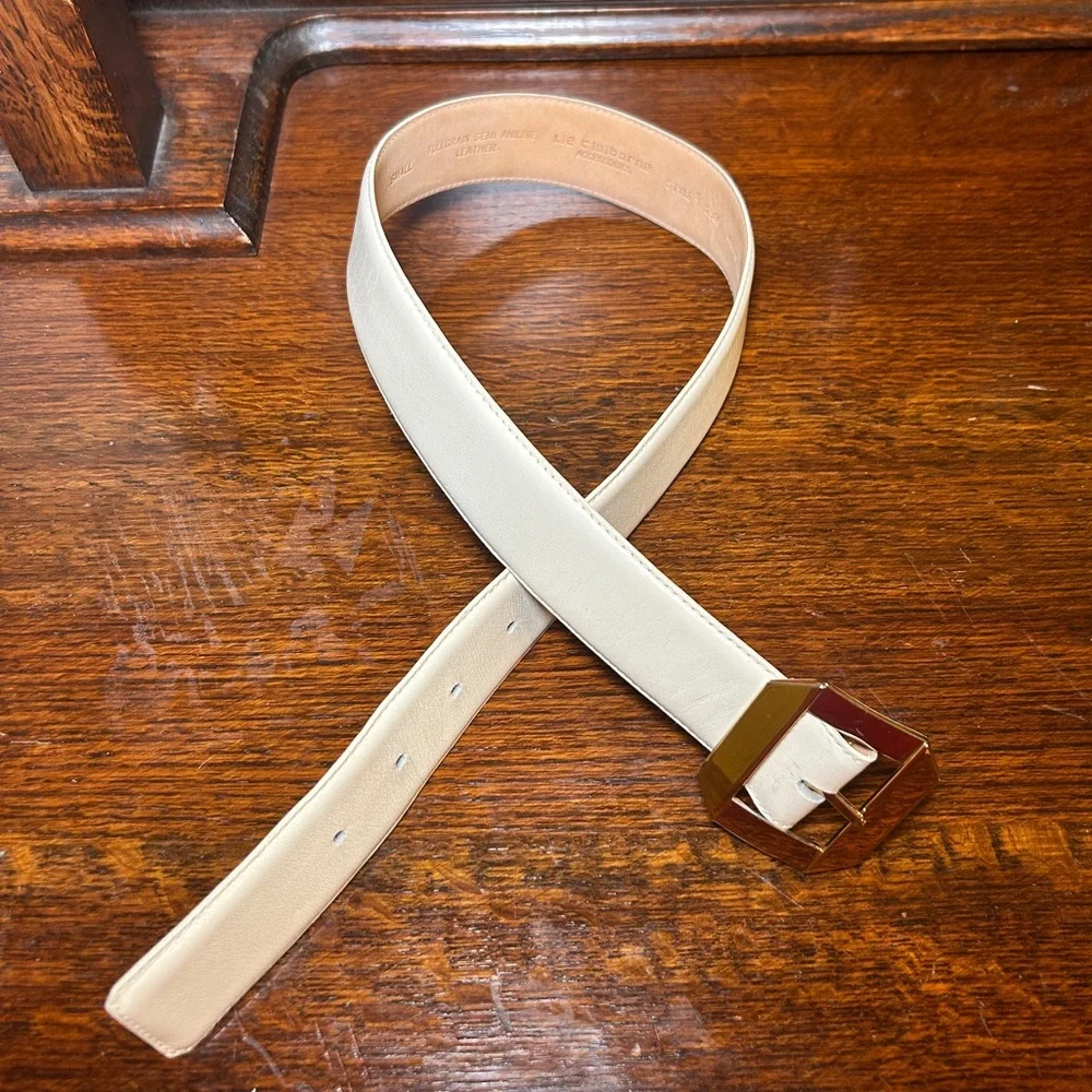 Liz Claiborne Cream Belt with Gold & Silver Tone Buckle Made in Taiwan Size S
