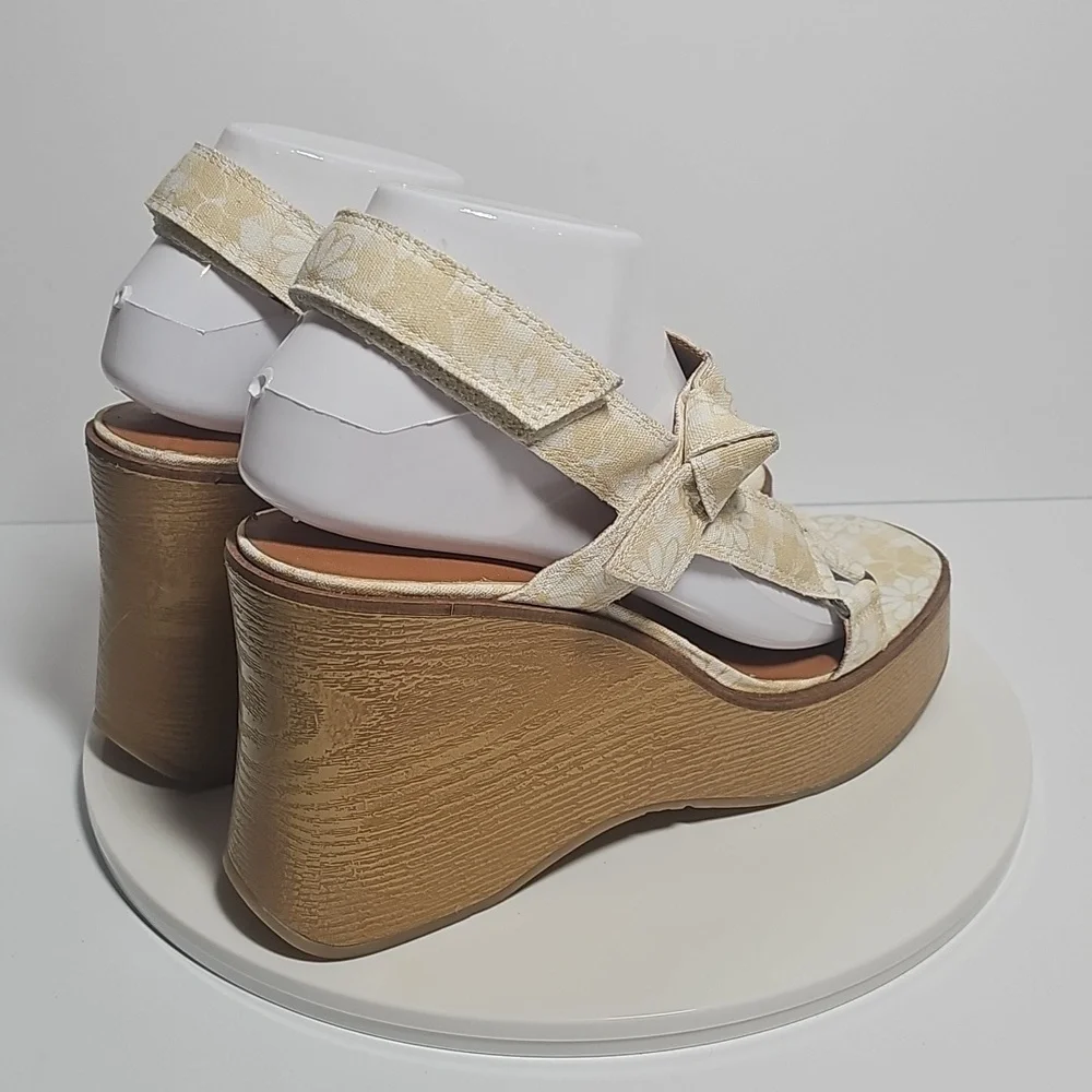 Lucky Brand Demmia Platform Wedge Sandals Daisy Floral Adjustable Yellow 7.5