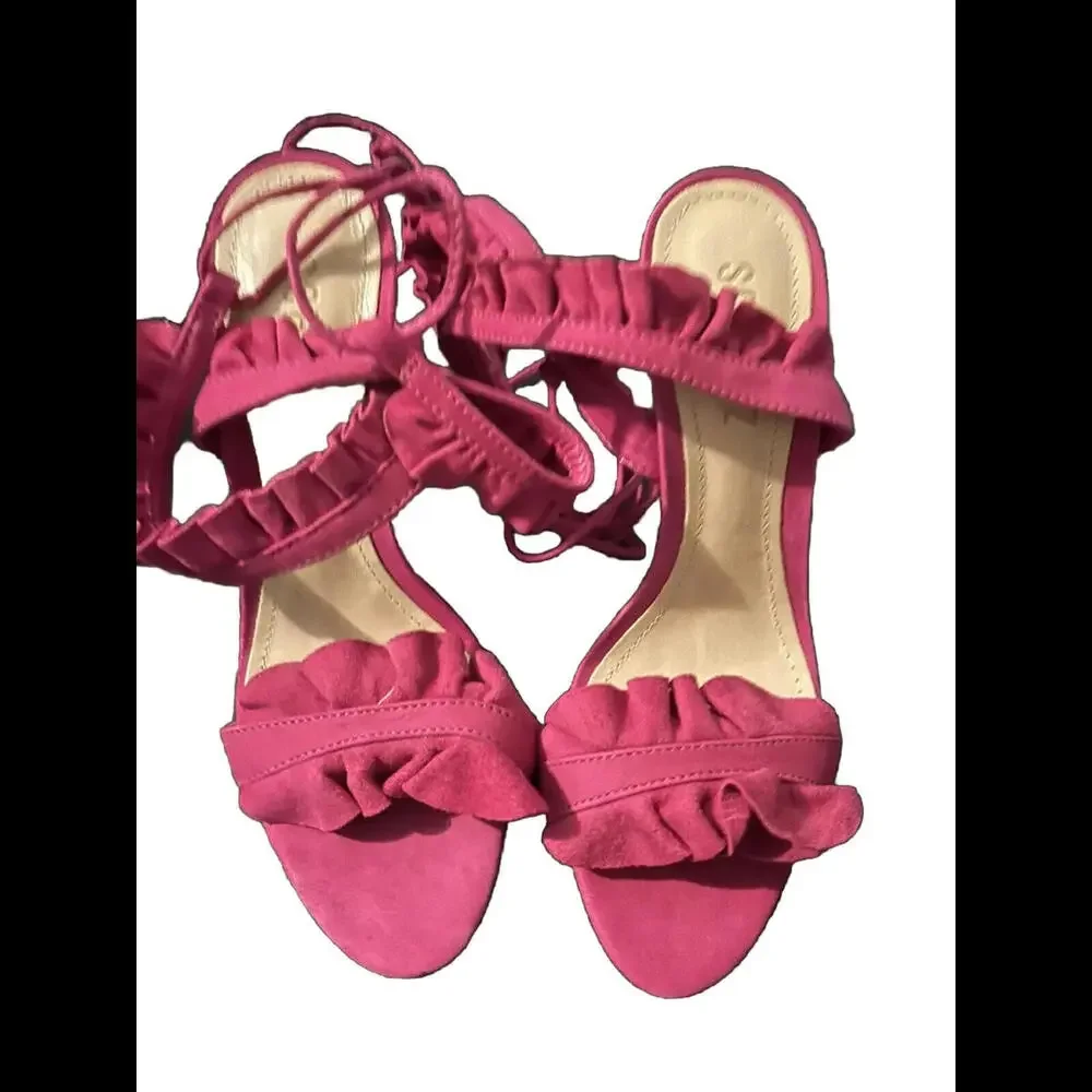 😎🩷 Pink Suede Ankle Tie Sandals Size 5.5 Schultz New Barbie