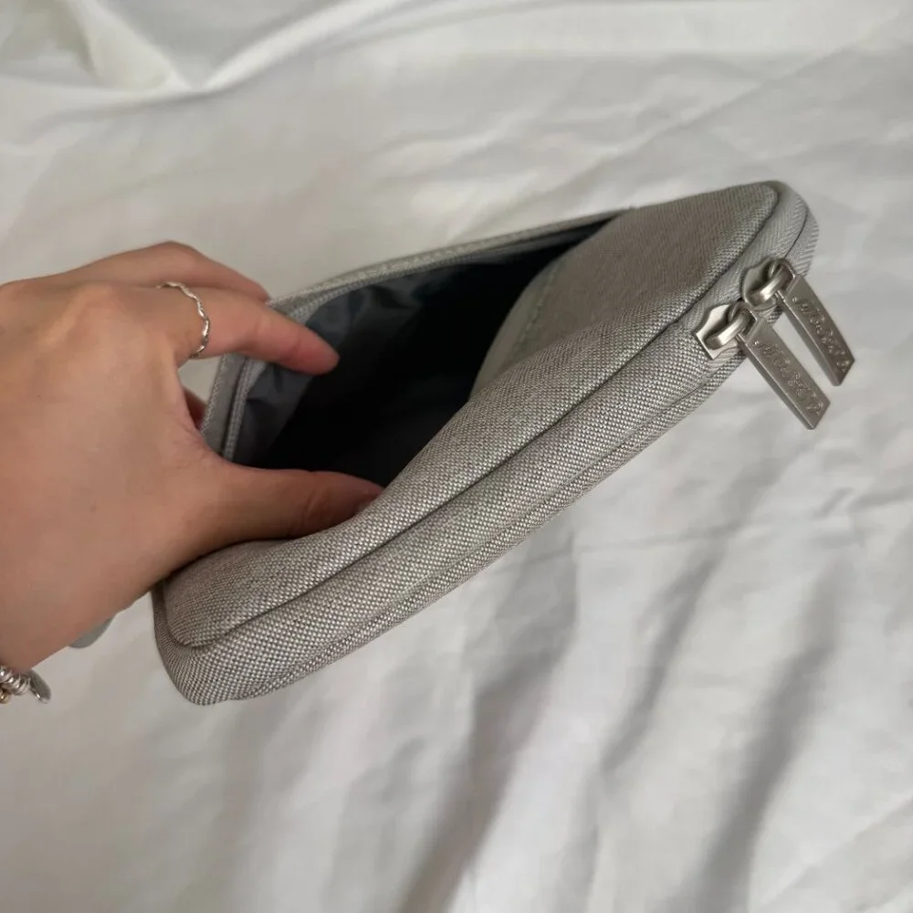 Small iPad Case Cover Pouch - Grey