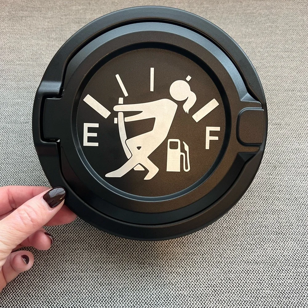 Black VR Accessory Parts BRAND NEW gas tank cover for JEEP!