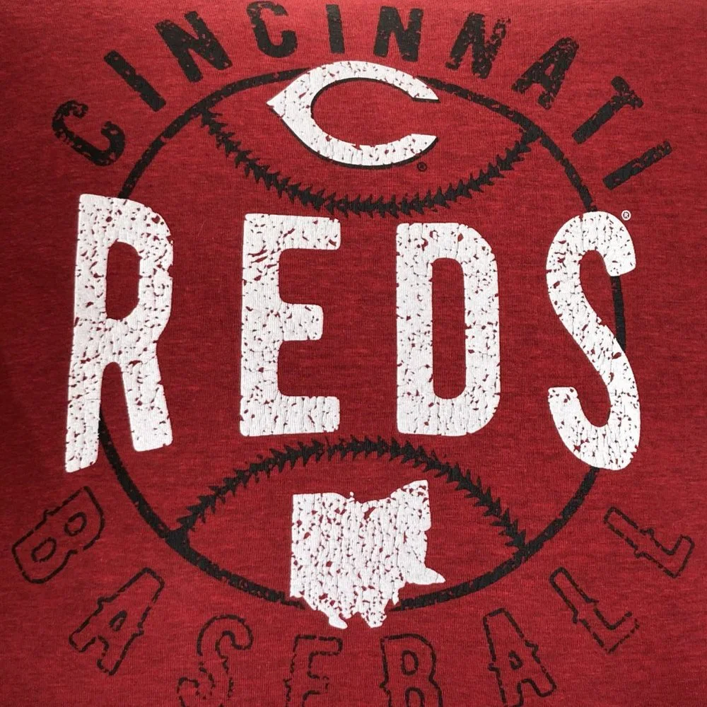 Cincinnati Reds MLB Baseball Handmade upcycled T-shirt 16x16 Throw pillow cover