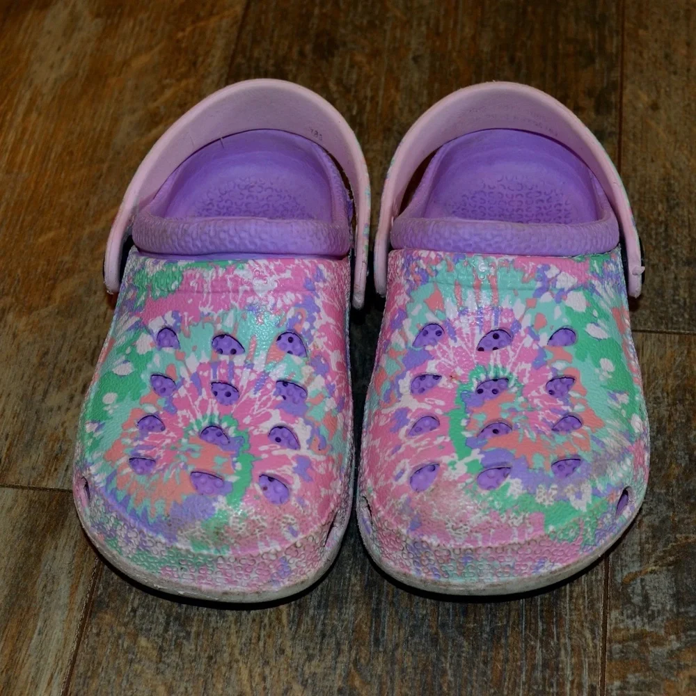 Capelli Slip on Purple and Pink Shoe