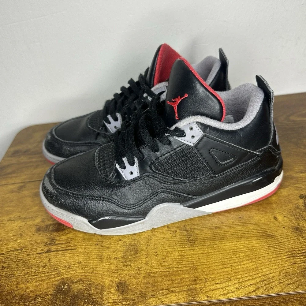 Nike pre owned