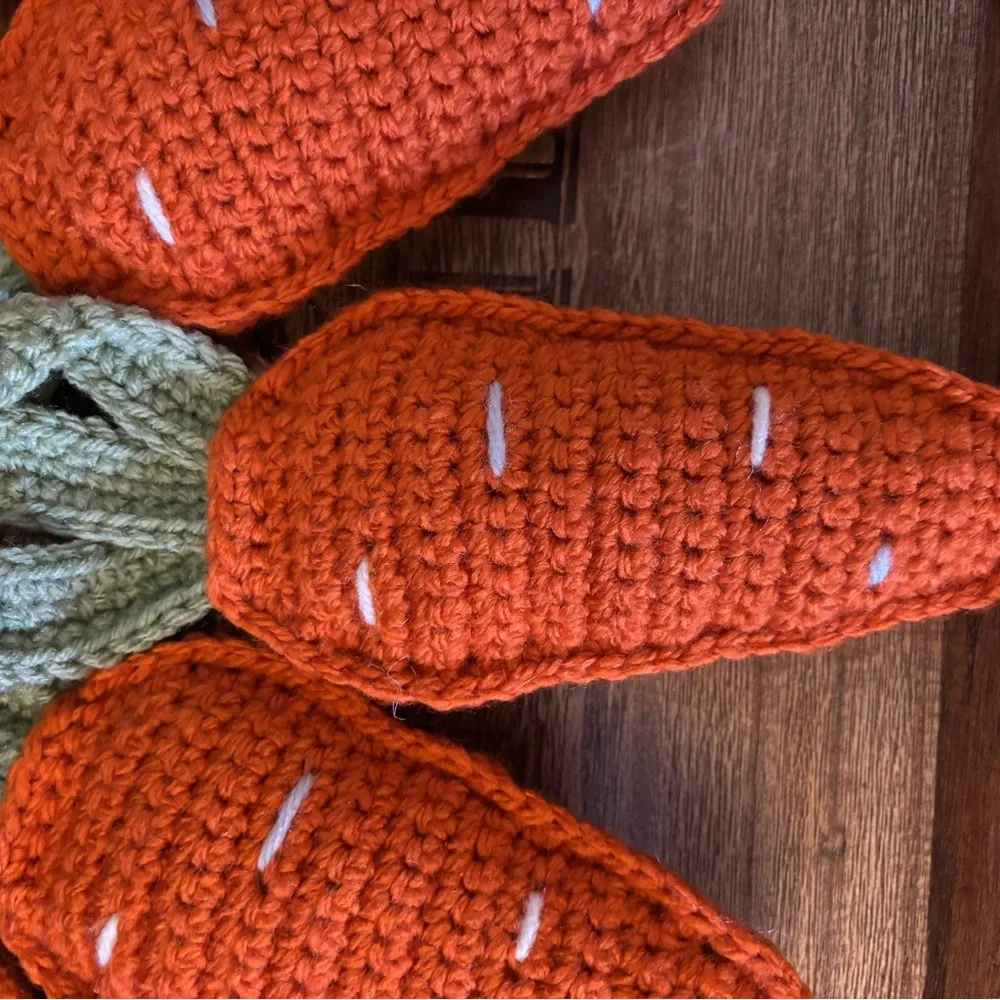 Handmade style leaf