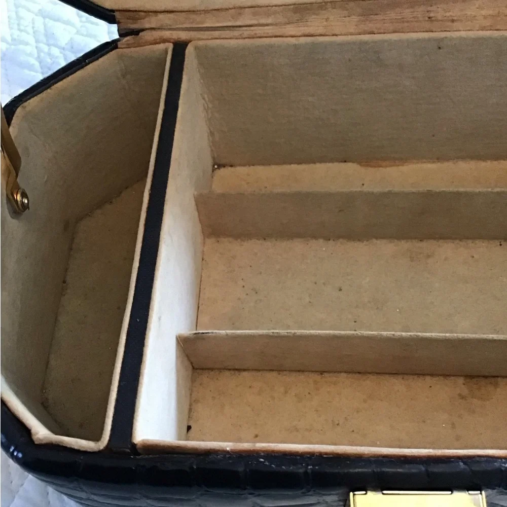 Vintage Croc Embossed JEWELRY BOX Travel Case Black Patent