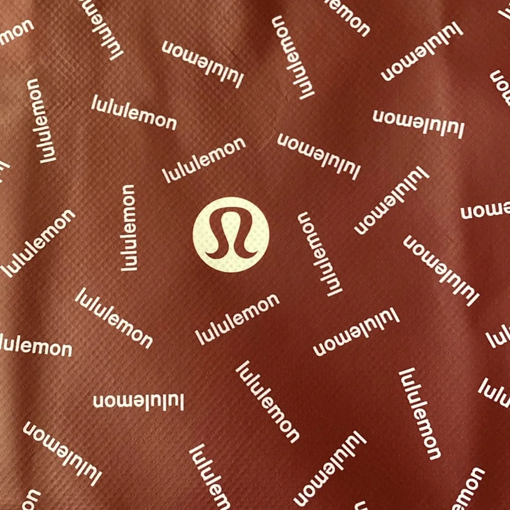 ❤️ Three Brand New Lululemon Small Holiday Tote Bags