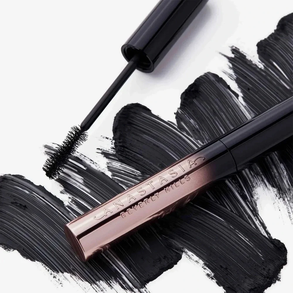 Anastasia Beverly Hills here @rustybush
