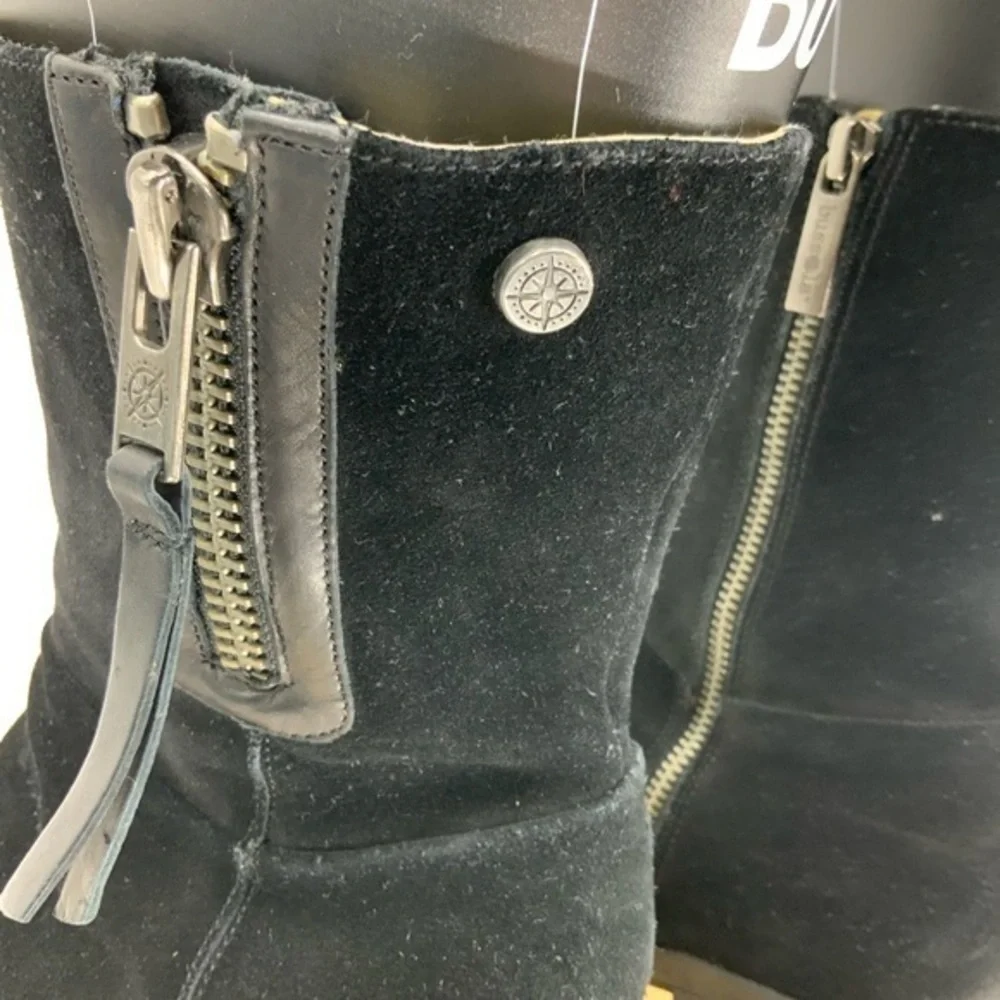 bussola bucharest suede