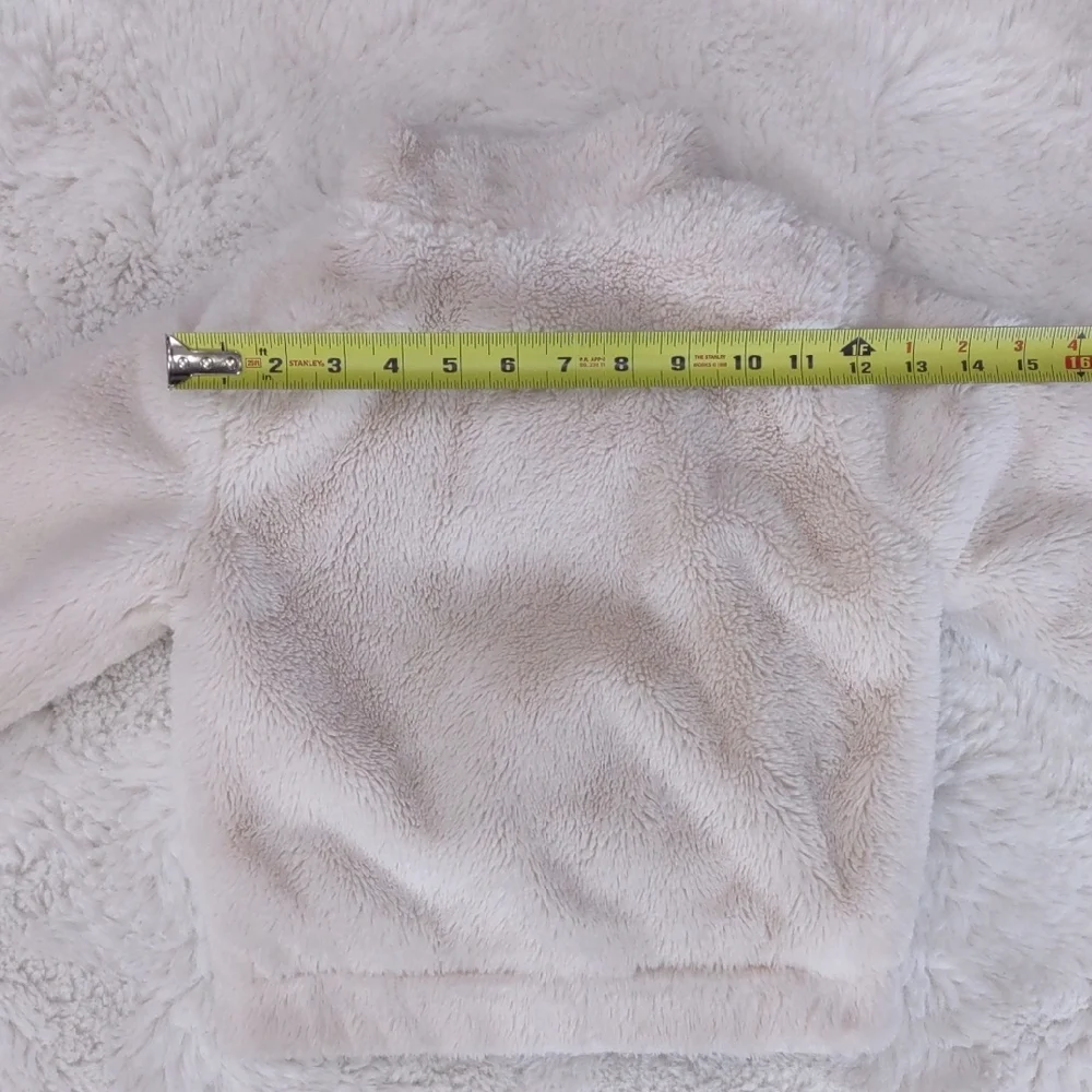 Nike cozy cream